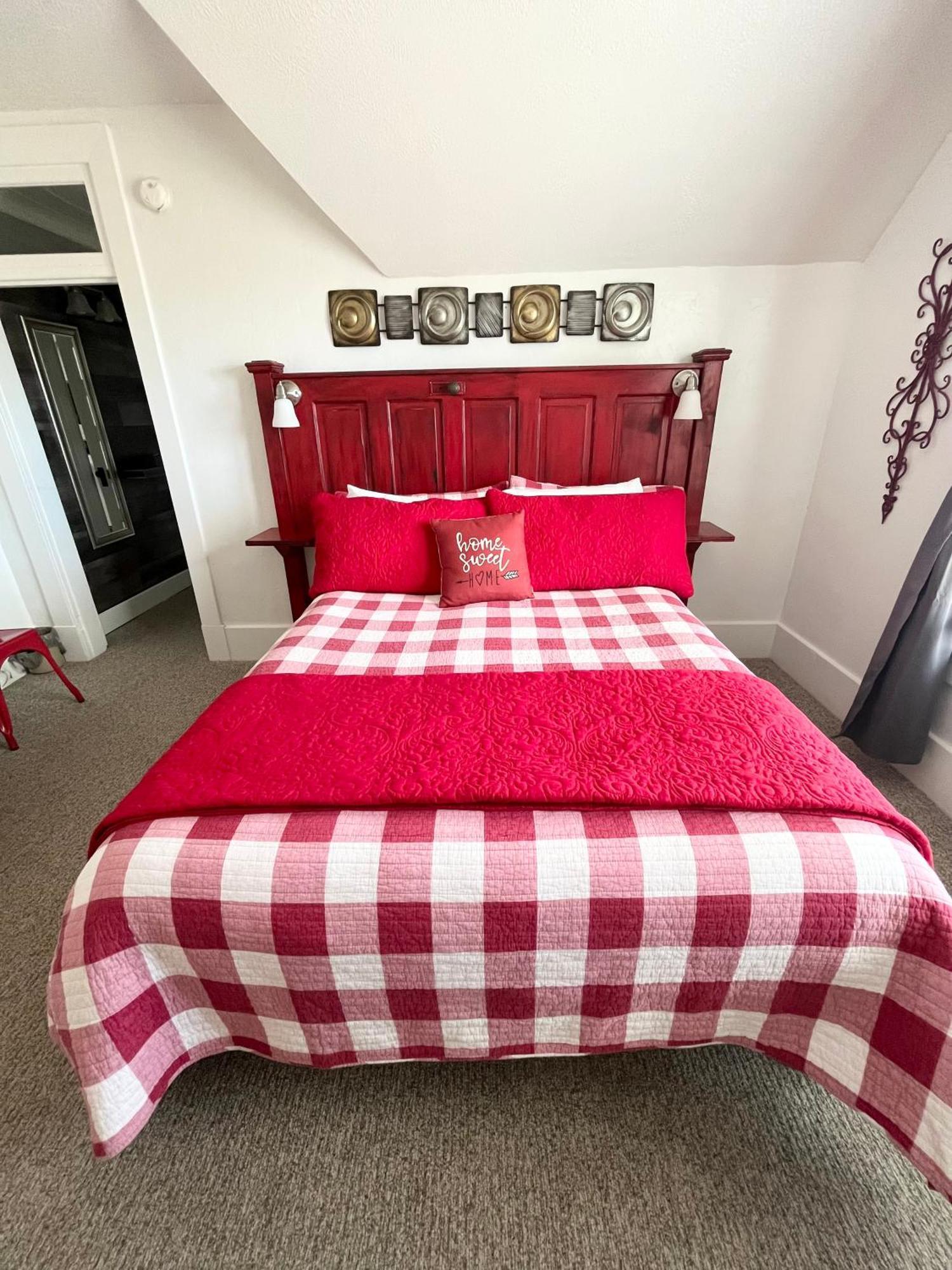 The Panguitch House Hotel Bagian luar foto